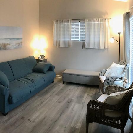 Salty Serenity Duplex Cocoa Beach Exterior photo